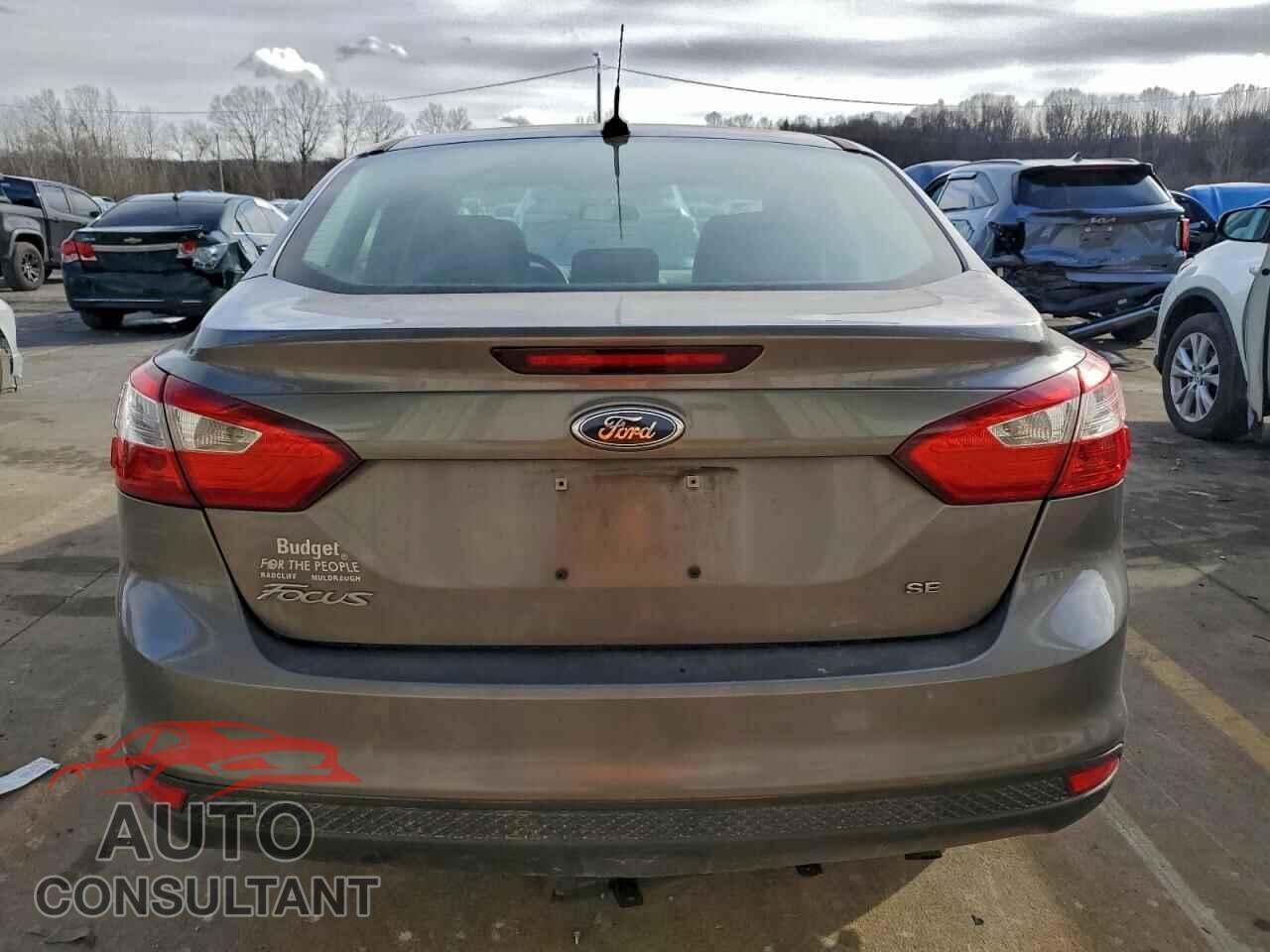 FORD FOCUS 2014 - 1FADP3F2XEL329453