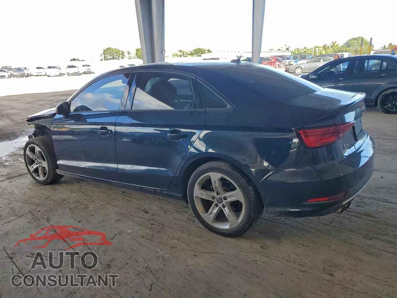 AUDI A3 2018 - WAUAUGFFXJ1004420