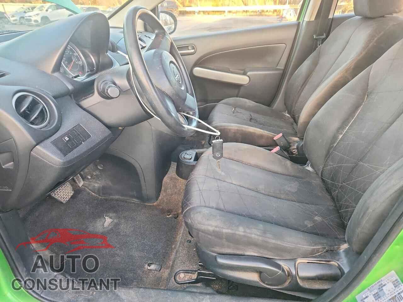 MAZDA 2 2011 - JM1DE1HY3B0129307