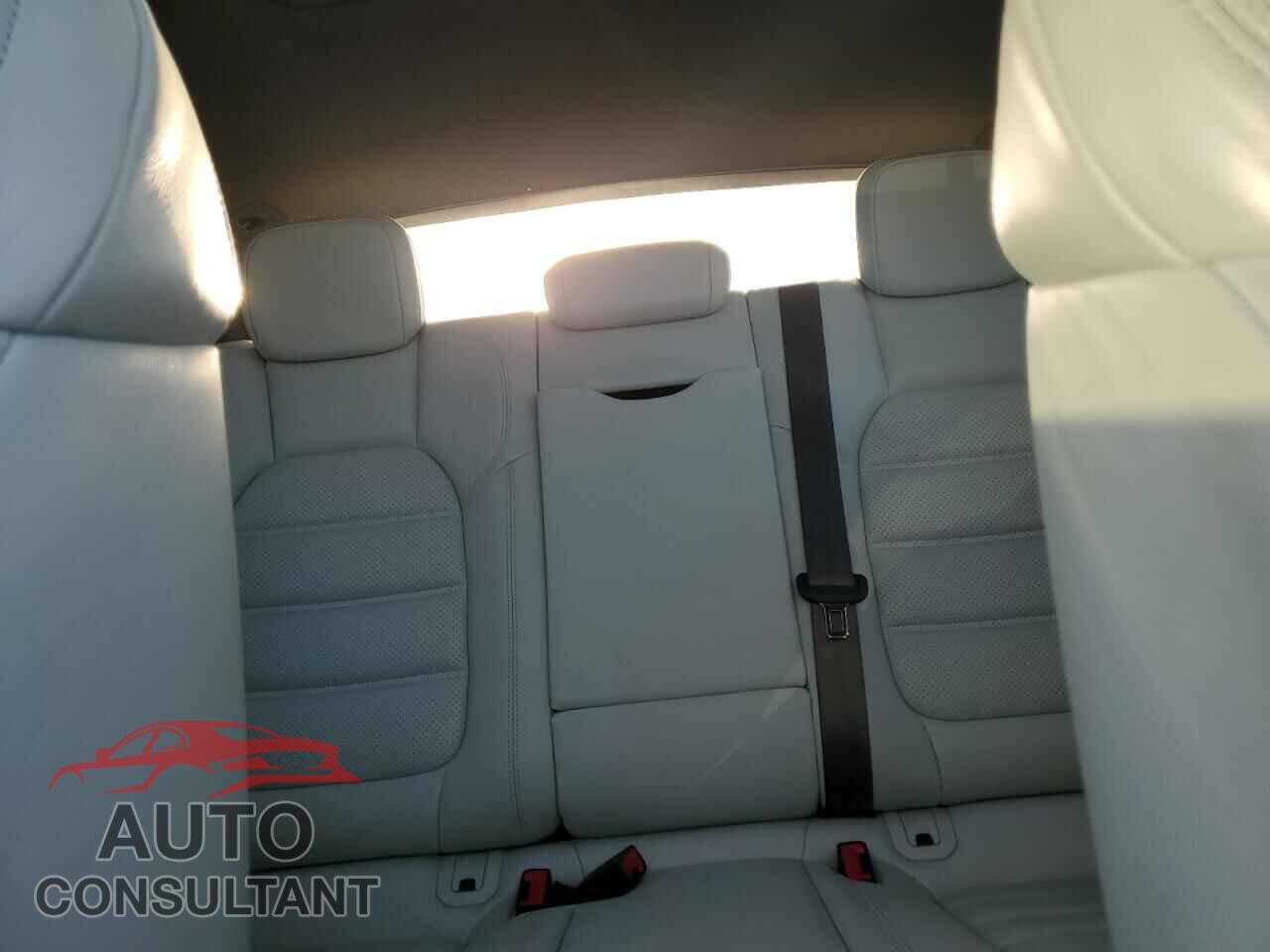 PORSCHE MACAN 2016 - WP1AB2A58GLB50904