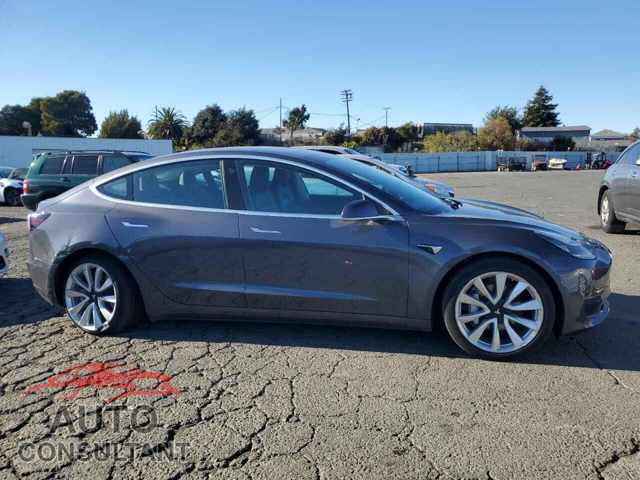 TESLA MODEL 3 2018 - 5YJ3E1EA2JF059303