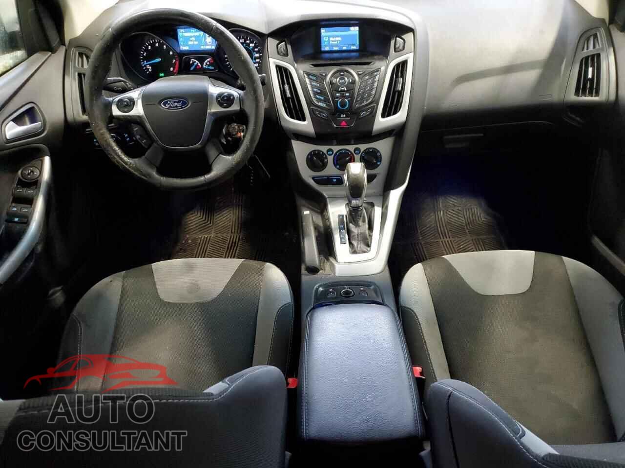 FORD FOCUS 2014 - 1FADP3F24EL385257