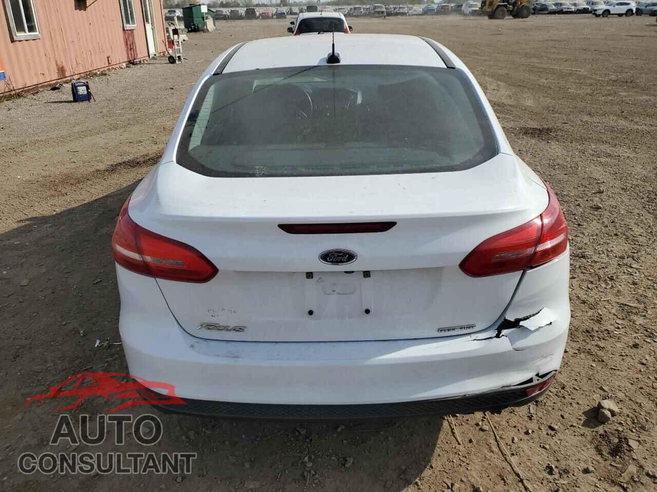 FORD FOCUS 2016 - 1FADP3E23GL264563