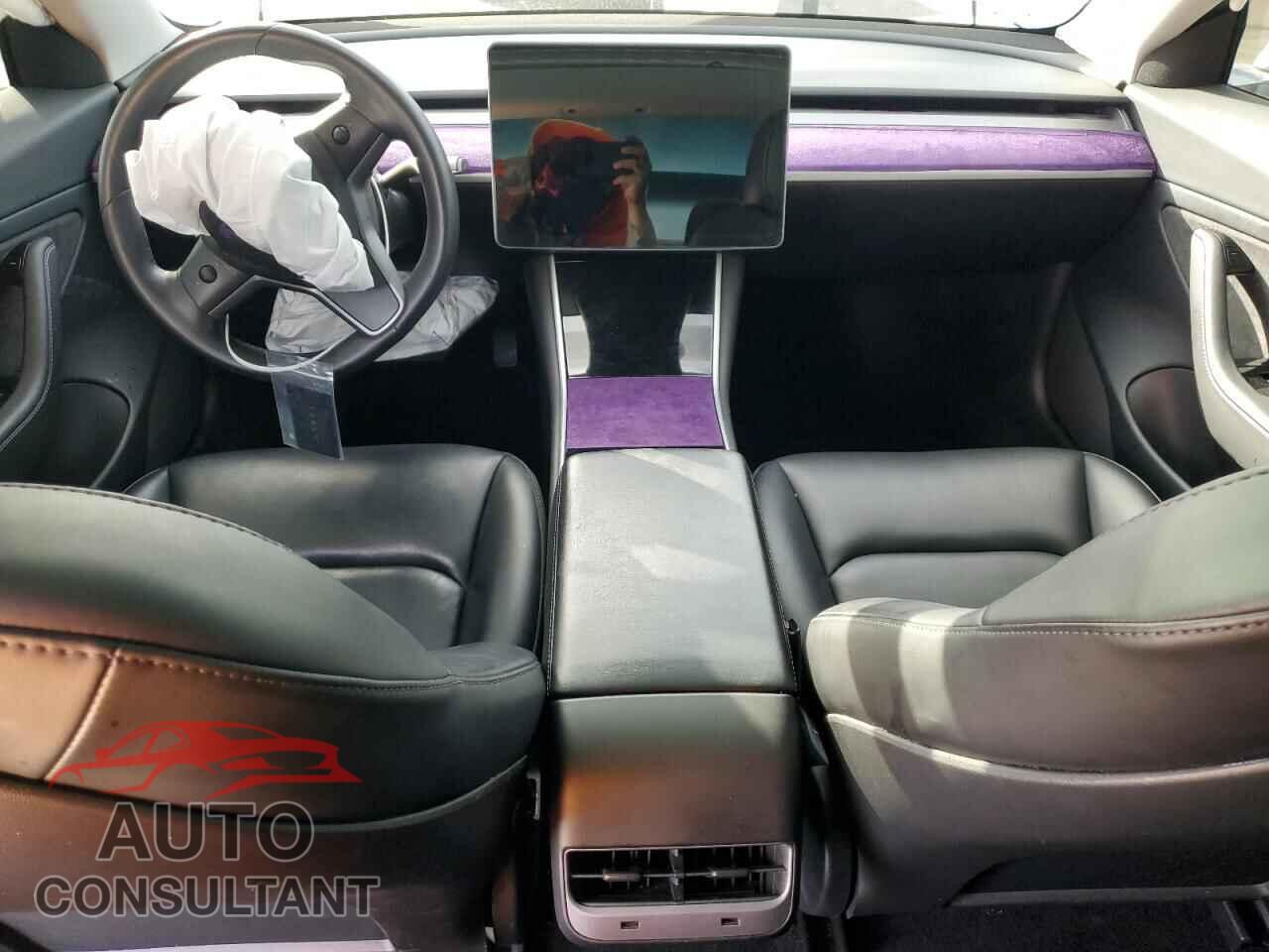 TESLA MODEL 3 2020 - 5YJ3E1EC0LF602328