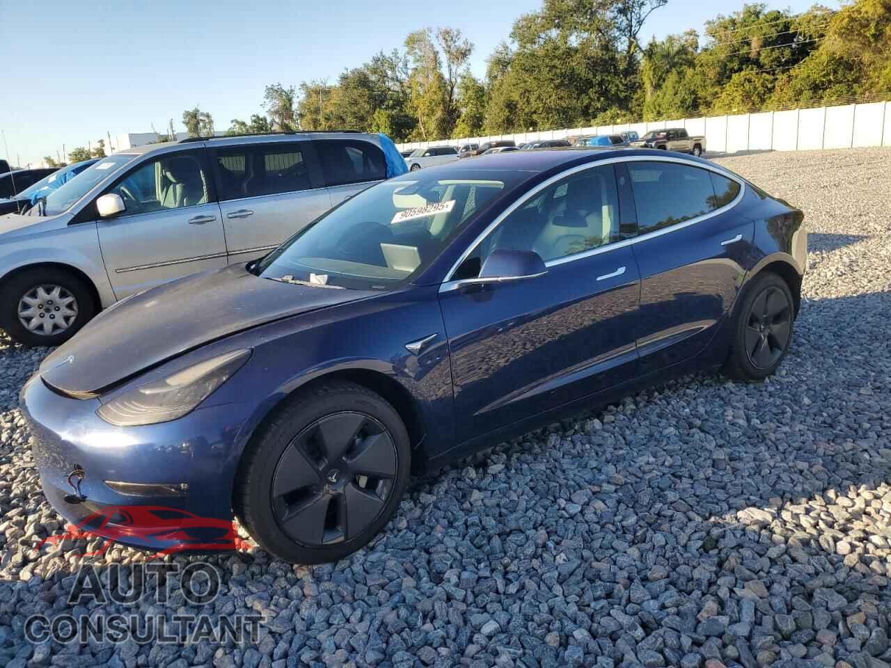 TESLA MODEL 3 2018 - 5YJ3E1EA5JF013688