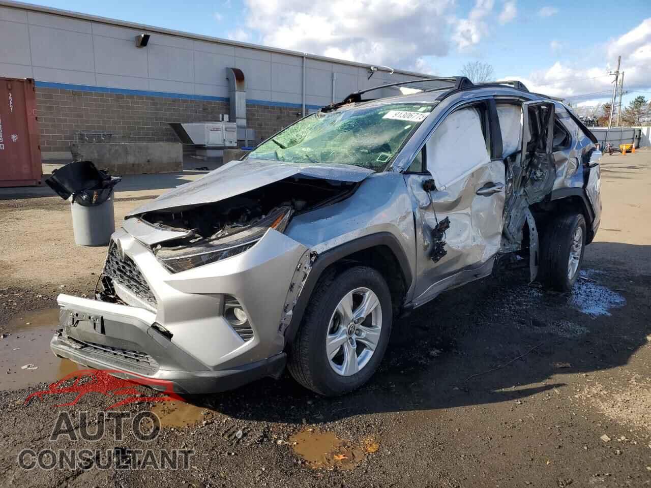 TOYOTA RAV4 2019 - JTMP1RFV6KD040307