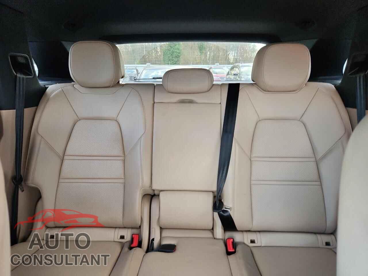 PORSCHE CAYENNE 2020 - WP1AA2AY1LDA09688