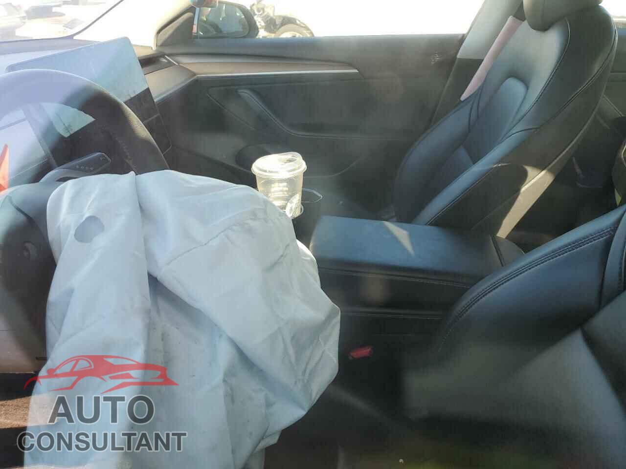 TESLA MODEL 3 2021 - 5YJ3E1EA4MF100762
