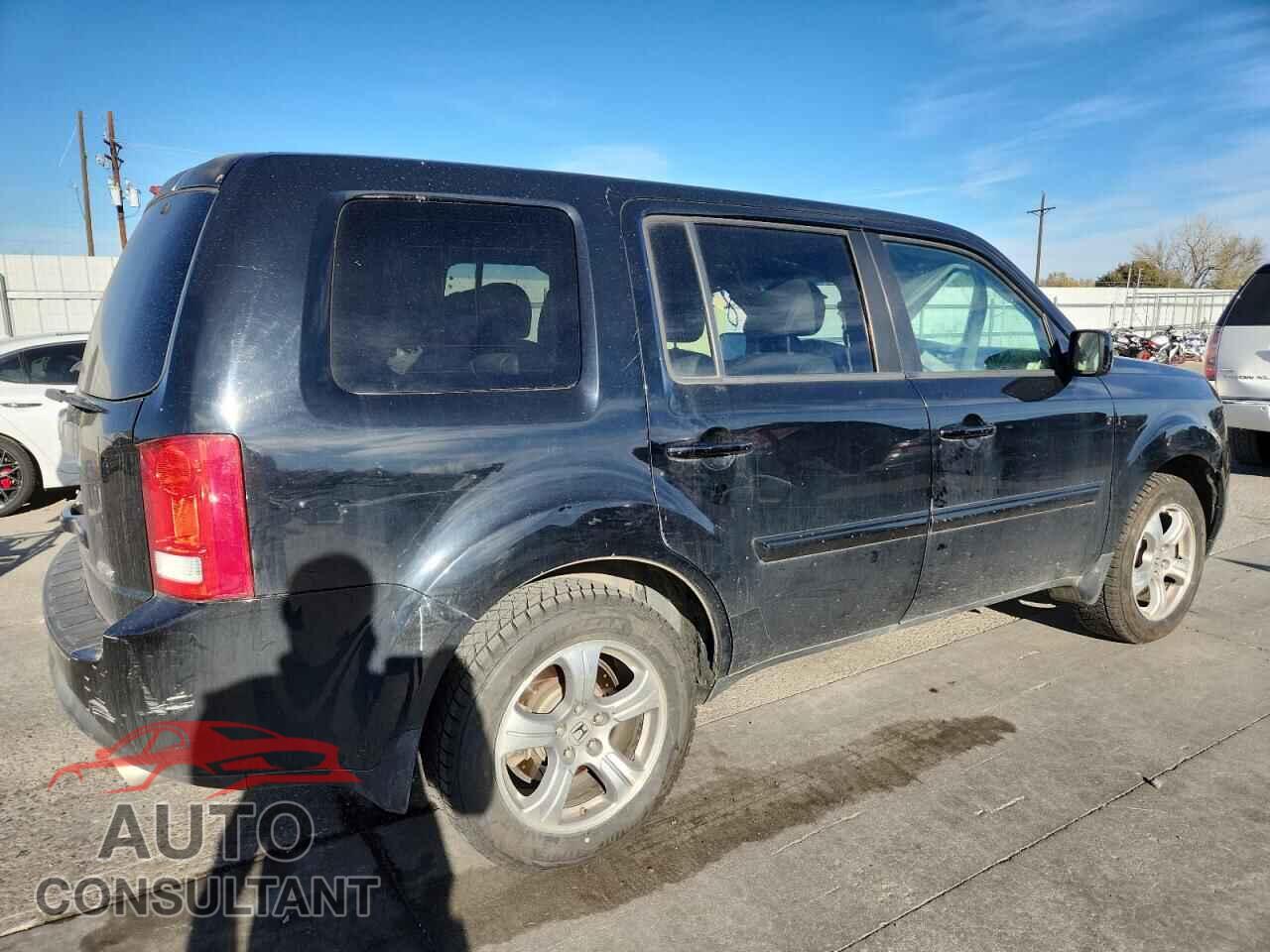 HONDA PILOT 2013 - 5FNYF4H50DB048792