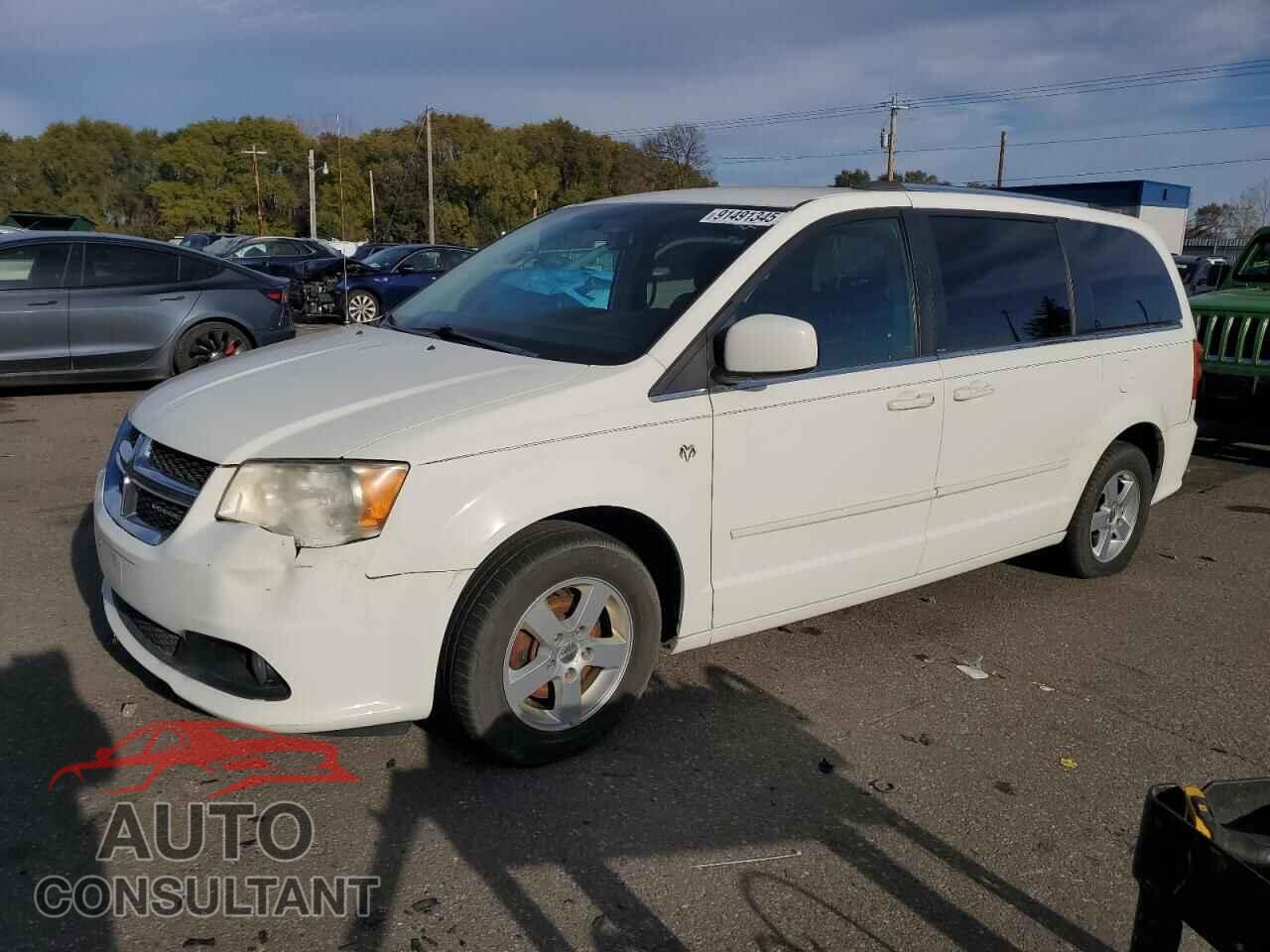 DODGE CARAVAN 2011 - 2D4RN5DG8BR657010