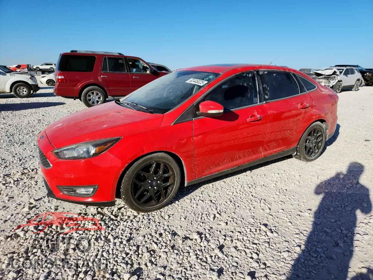 FORD FOCUS 2016 - 1FADP3F21GL307411