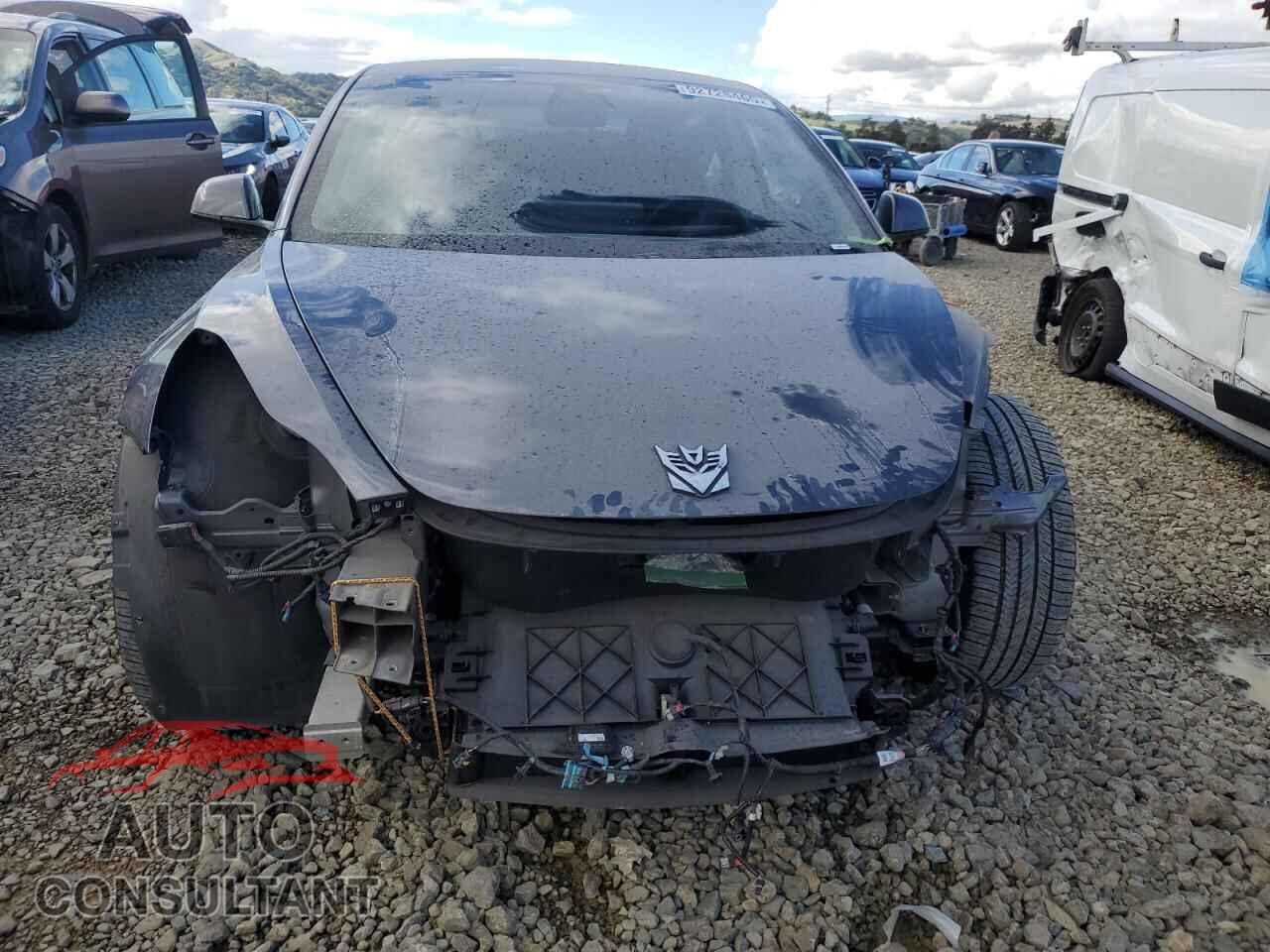 TESLA MODEL 3 2021 - 5YJ3E1EA4MF023925