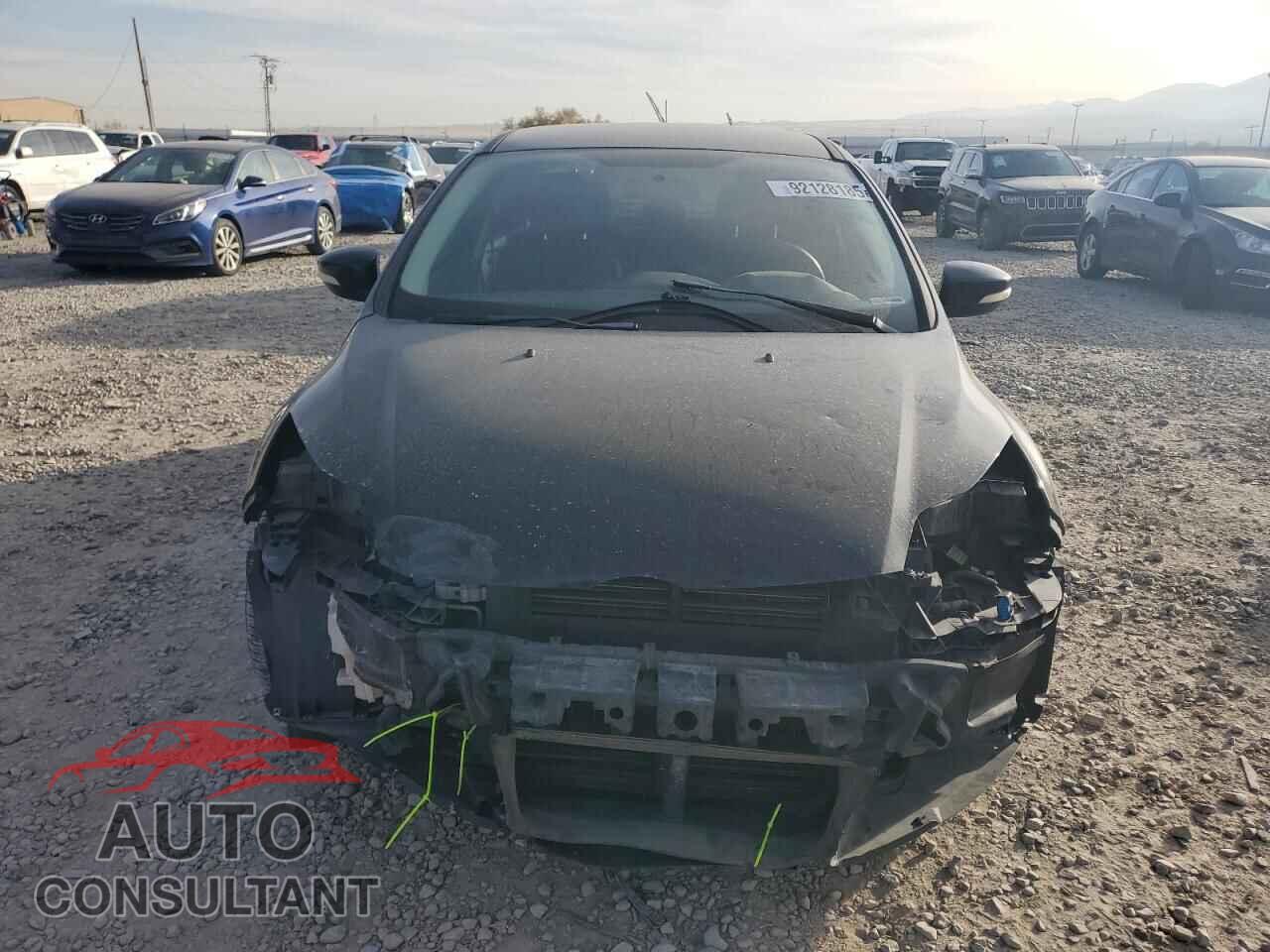FORD FOCUS 2014 - 1FADP3F20EL162357