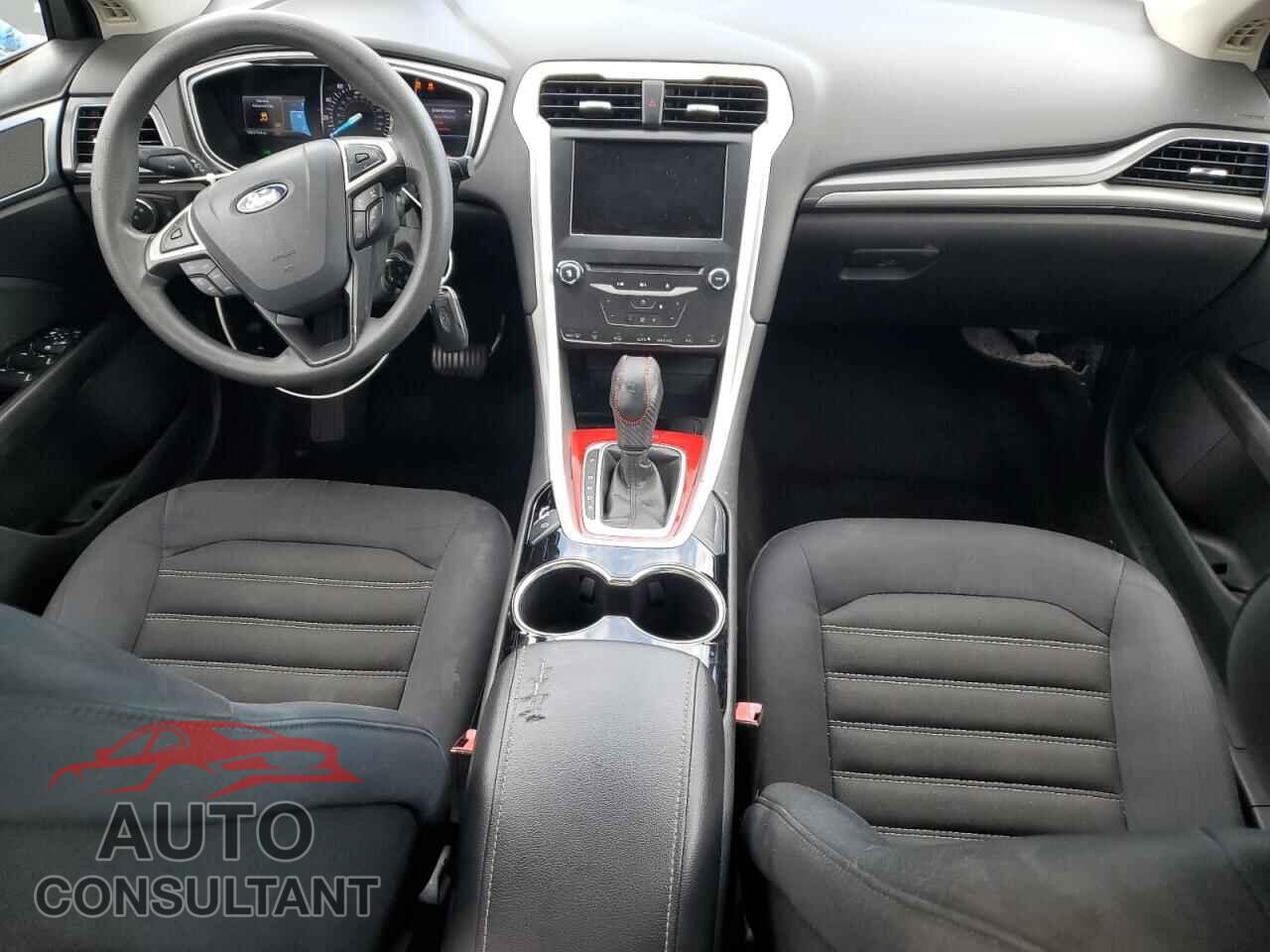 FORD FUSION 2014 - 1FA6P0H73E5384363