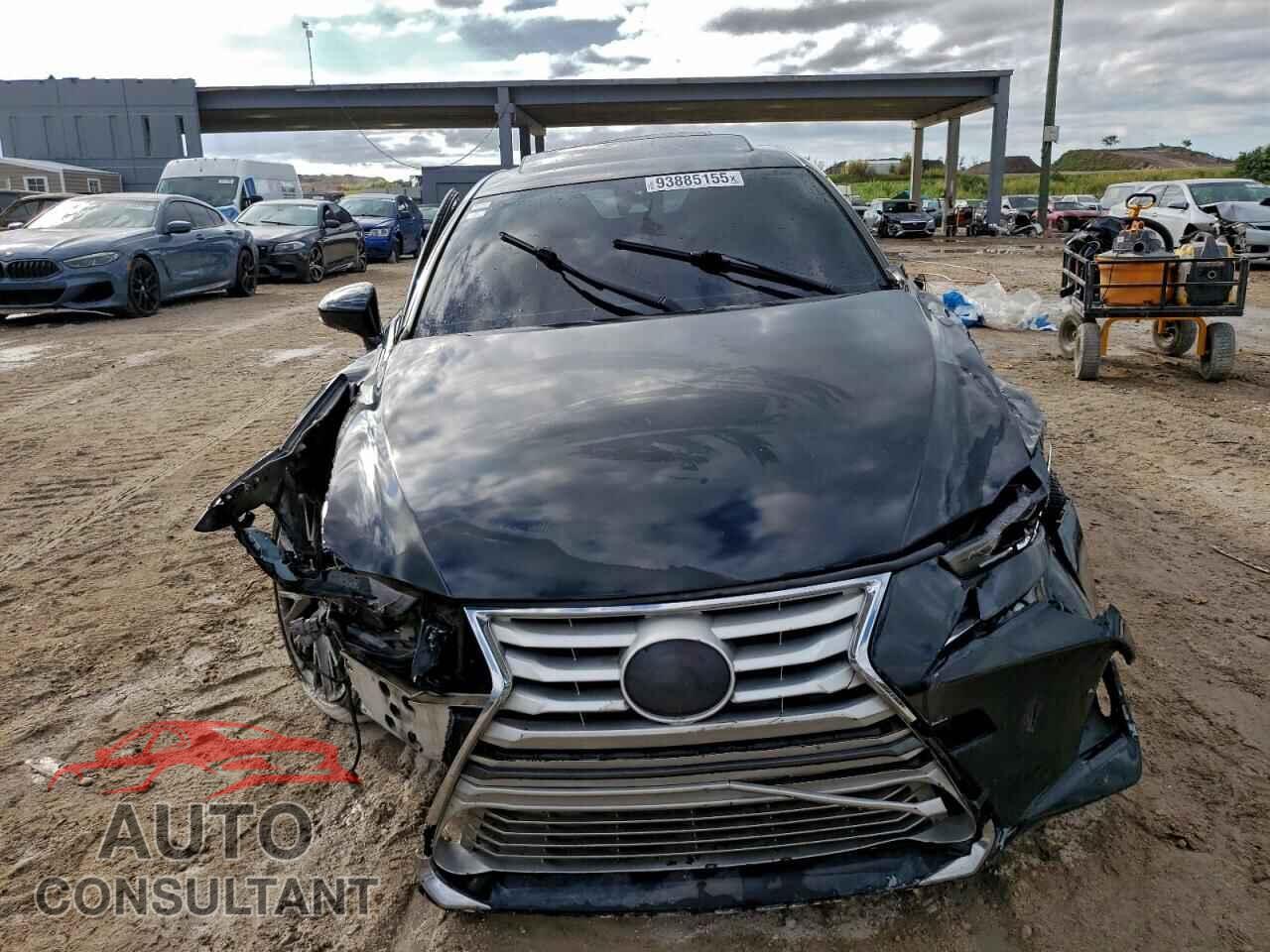 LEXUS IS 2017 - JTHBA1D28H5039455