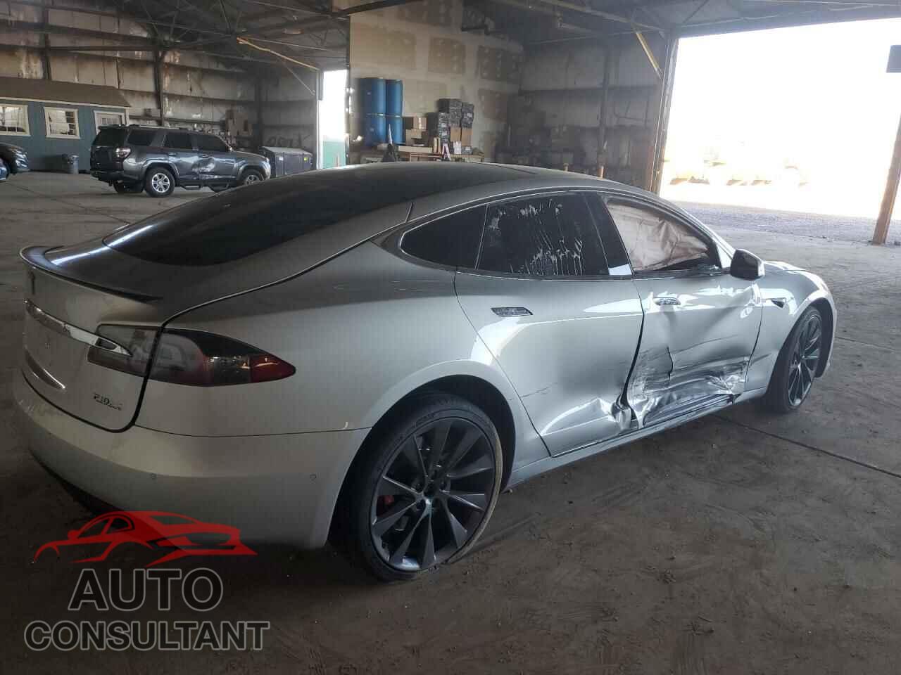 TESLA MODEL S 2018 - 5YJSA1E49JF249679