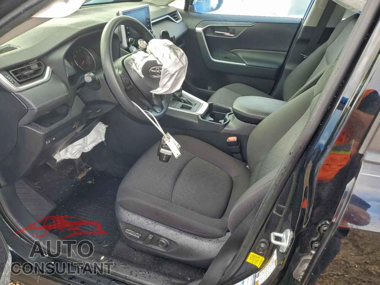 TOYOTA RAV4 2019 - JTMP1RFV9KD524195