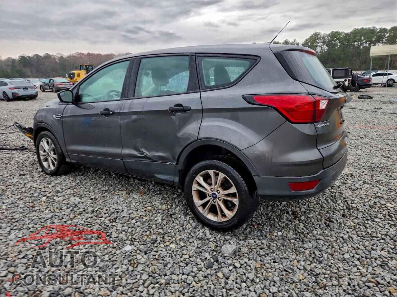 FORD ESCAPE 2019 - 1FMCU0F76KUC19221