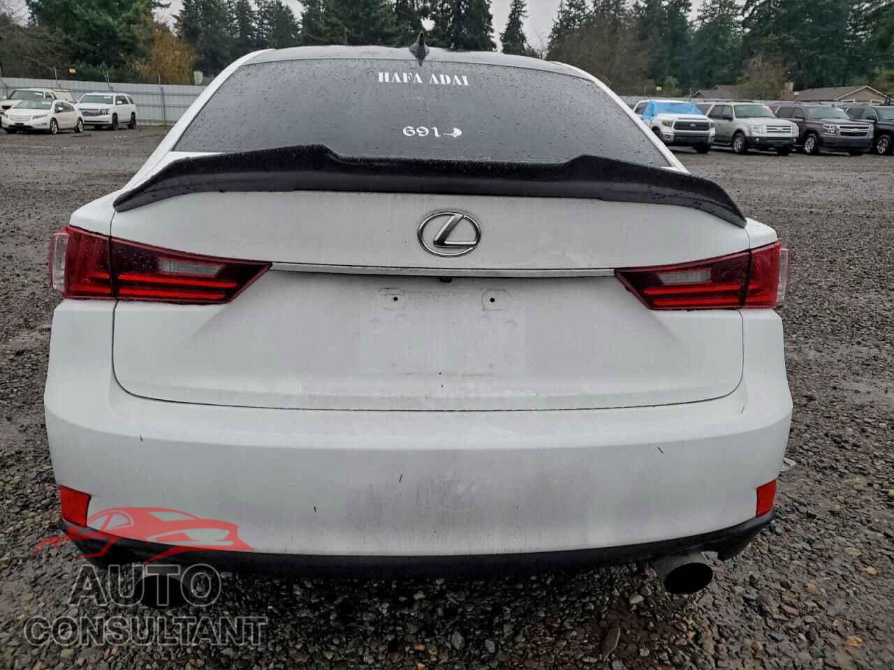 LEXUS IS 2014 - JTHCE1D24E5004450