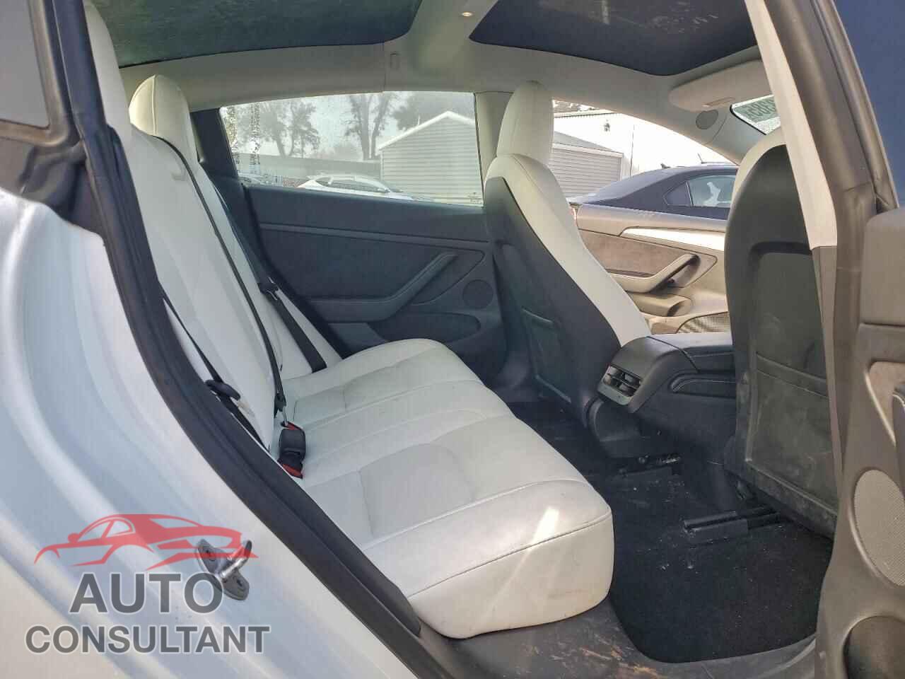 TESLA MODEL 3 2021 - 5YJ3E1EA7MF093810