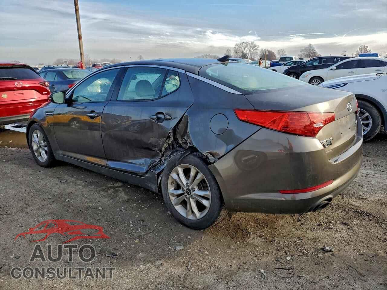 KIA OPTIMA 2011 - KNAGN4A79B5186367