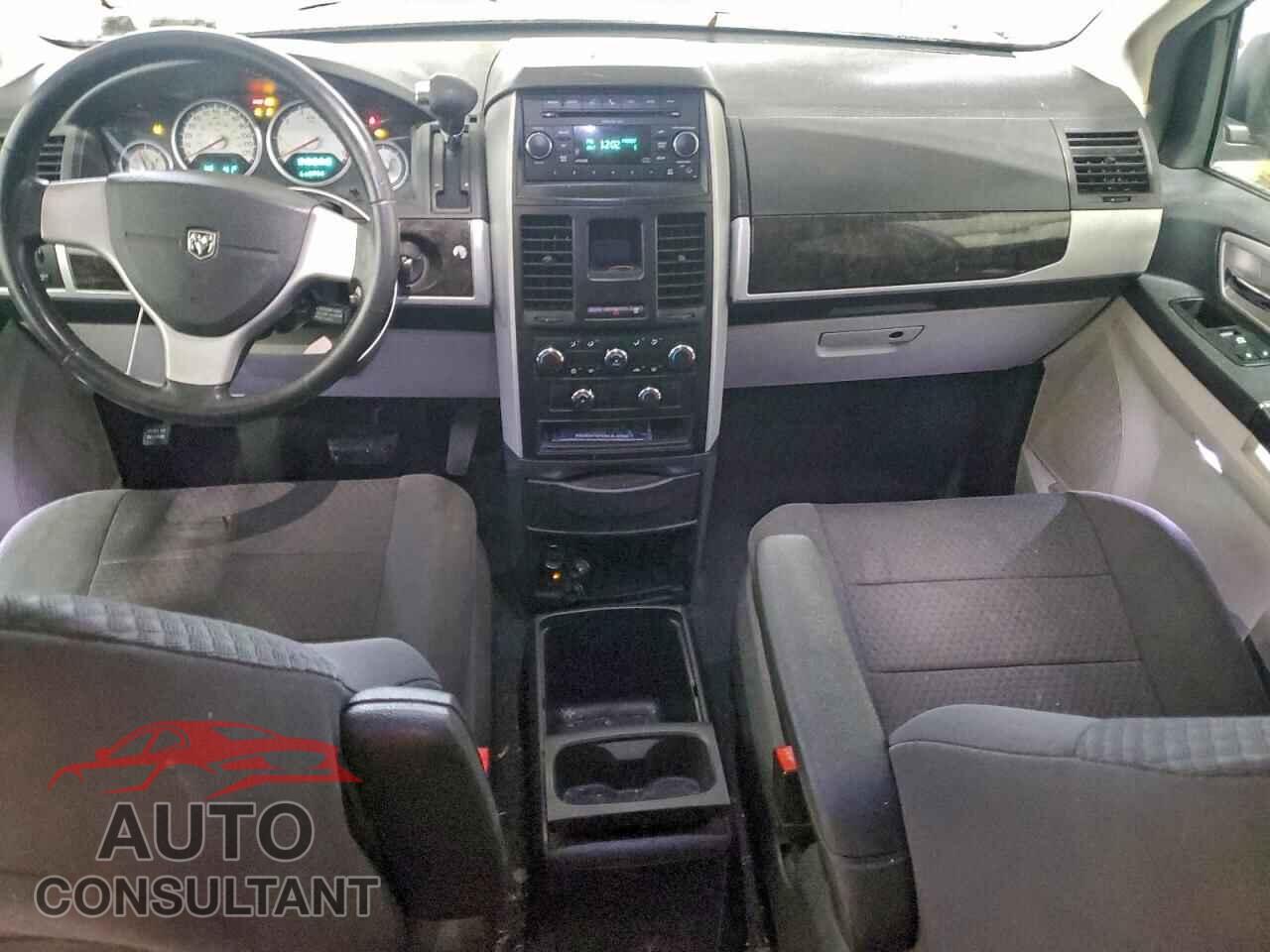 DODGE CARAVAN 2010 - 2D4RN5D12AR323551