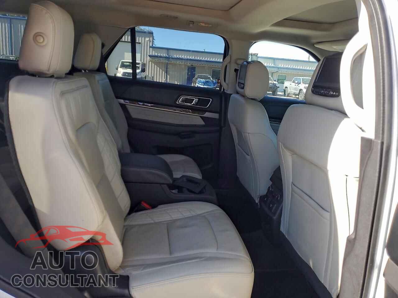FORD EXPLORER 2016 - 1FM5K8HT7GGC20388