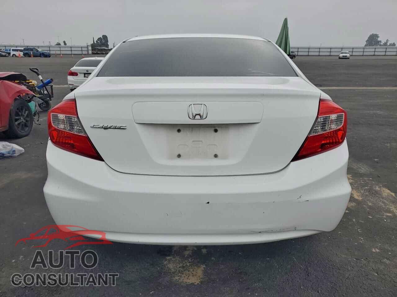 HONDA CIVIC 2012 - 19XFB2F58CE376685