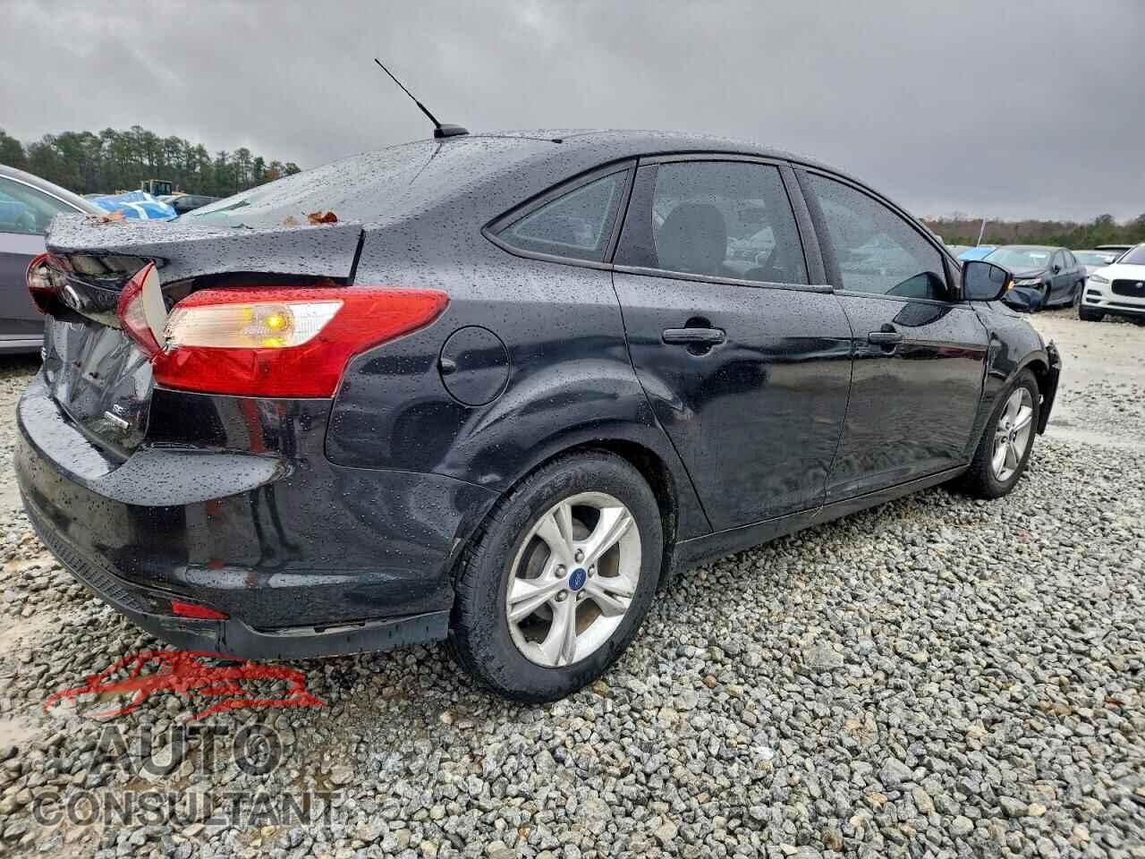 FORD FOCUS 2014 - 1FADP3F29EL426823