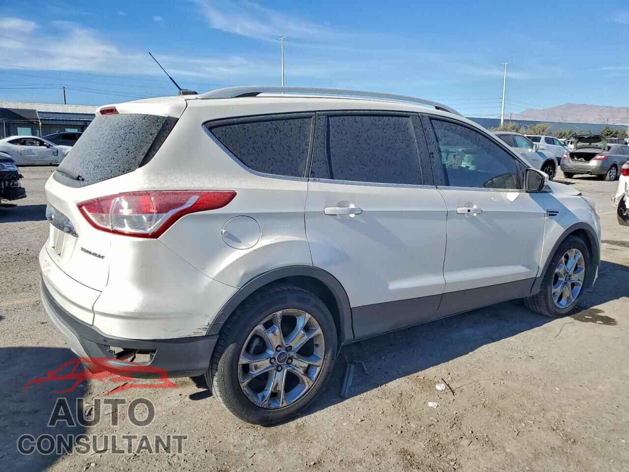 FORD ESCAPE 2016 - 1FMCU0J98GUA70083
