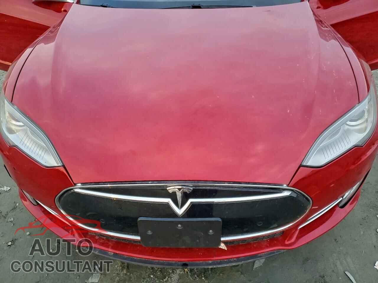 TESLA MODEL S 2014 - 5YJSA1S13EFP35551
