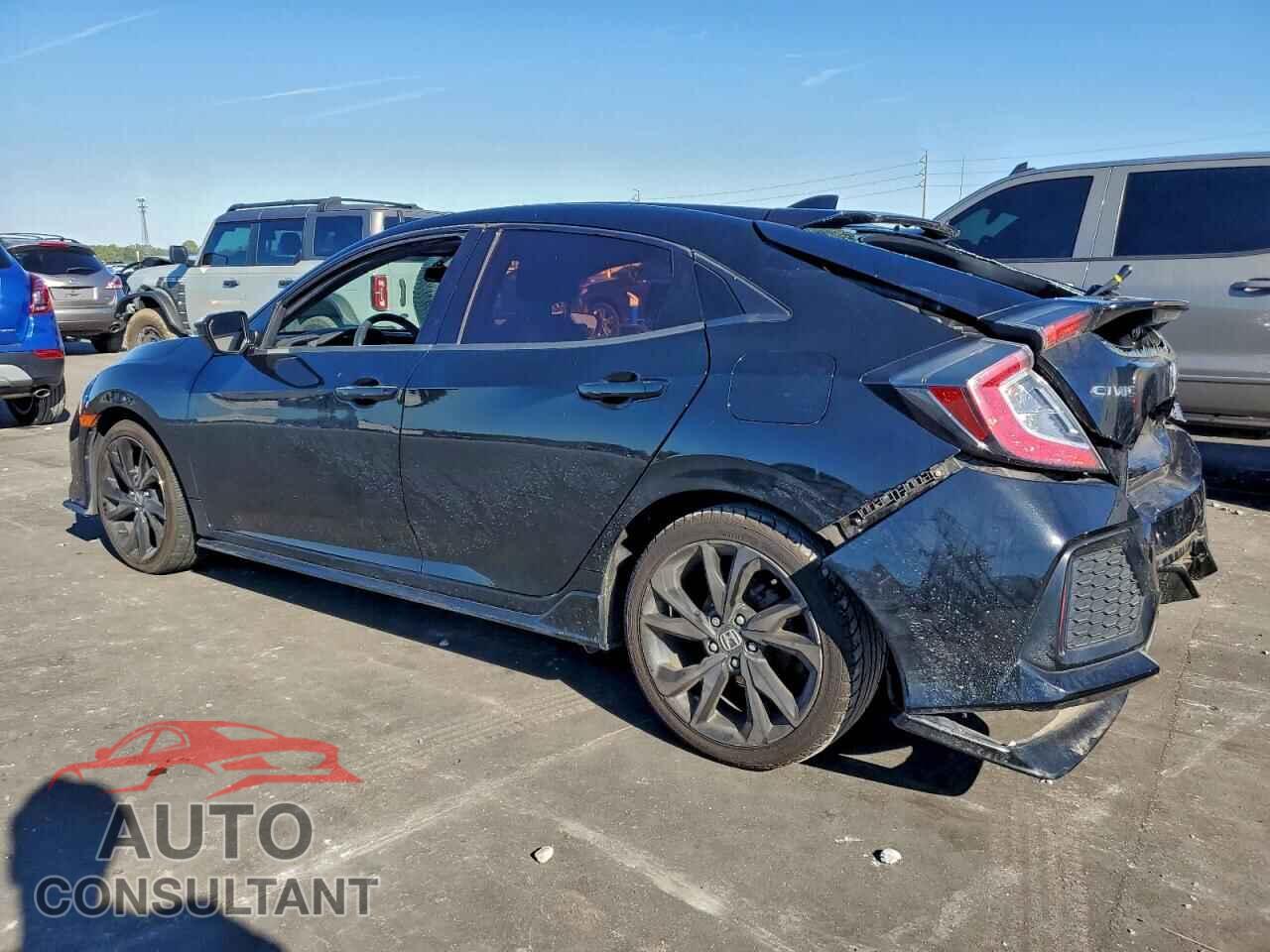 HONDA CIVIC 2017 - SHHFK7H46HU218475