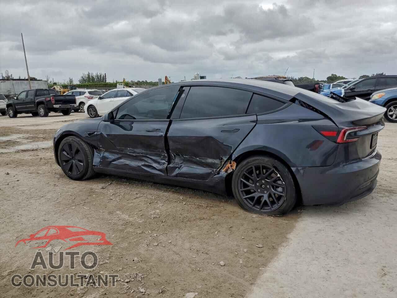 TESLA MODEL 3 2024 - 5YJ3E1EA6RF755416