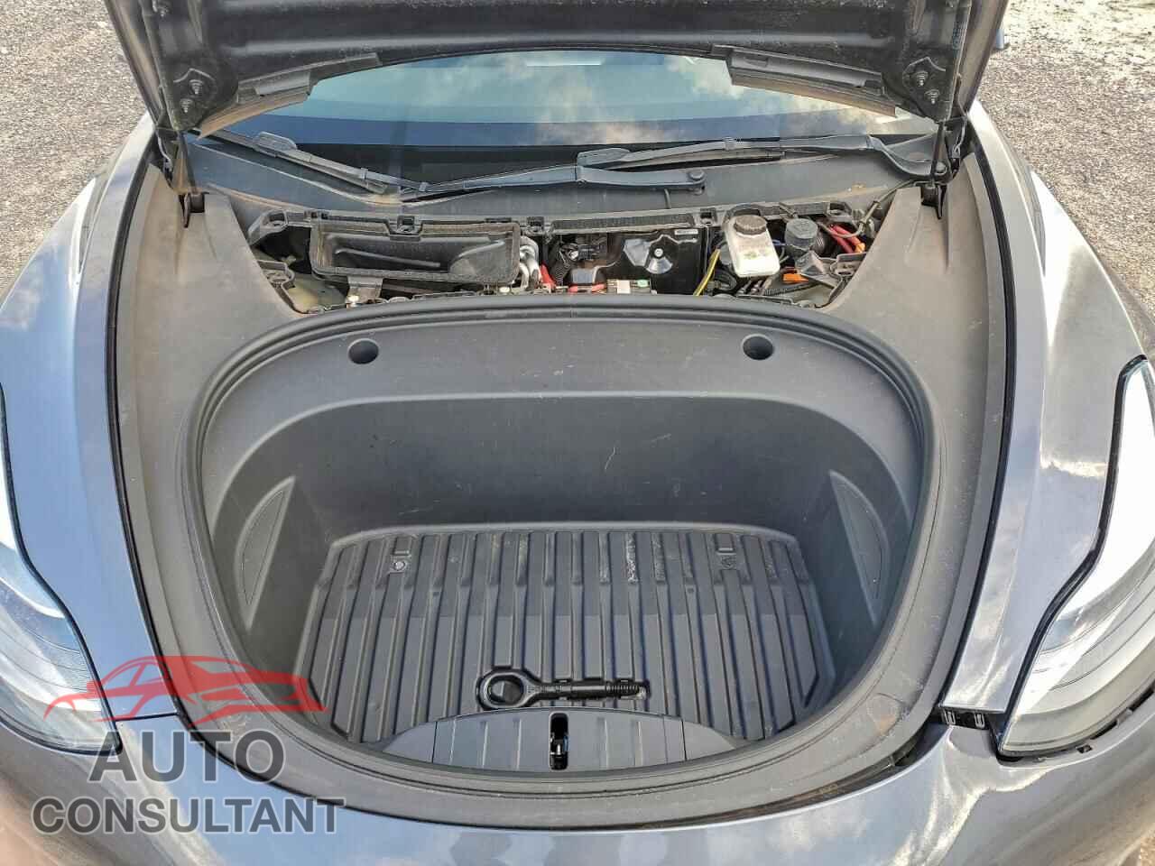 TESLA MODEL 3 2023 - 5YJ3E1EA0PF427244