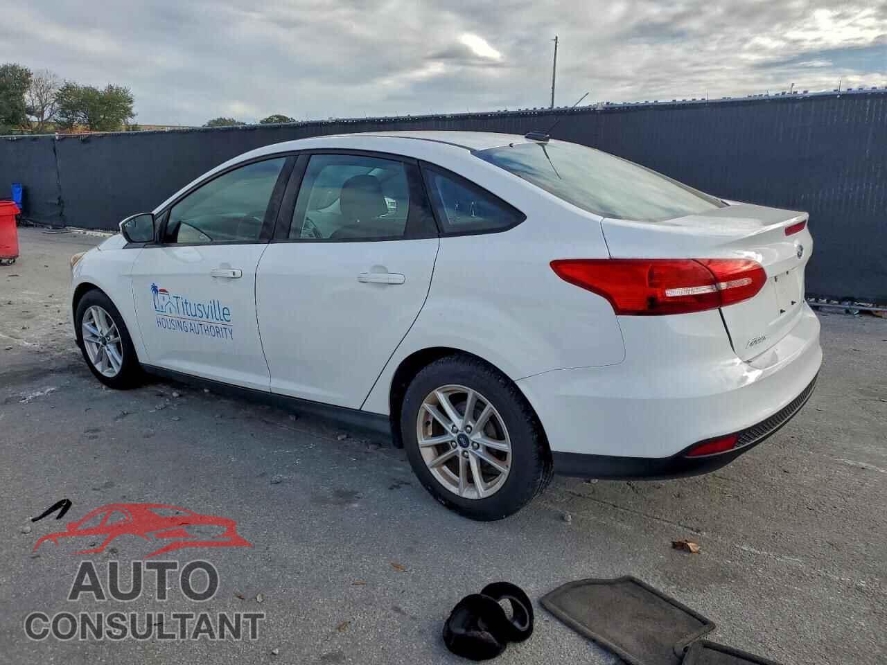FORD FOCUS 2017 - 1FADP3F23HL315186