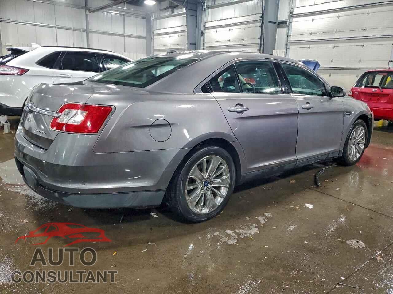 FORD TAURUS 2011 - 1FAHP2FW7BG185282