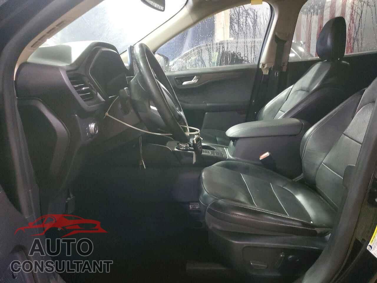 FORD ESCAPE 2020 - 1FMCU0DZXLUA84833