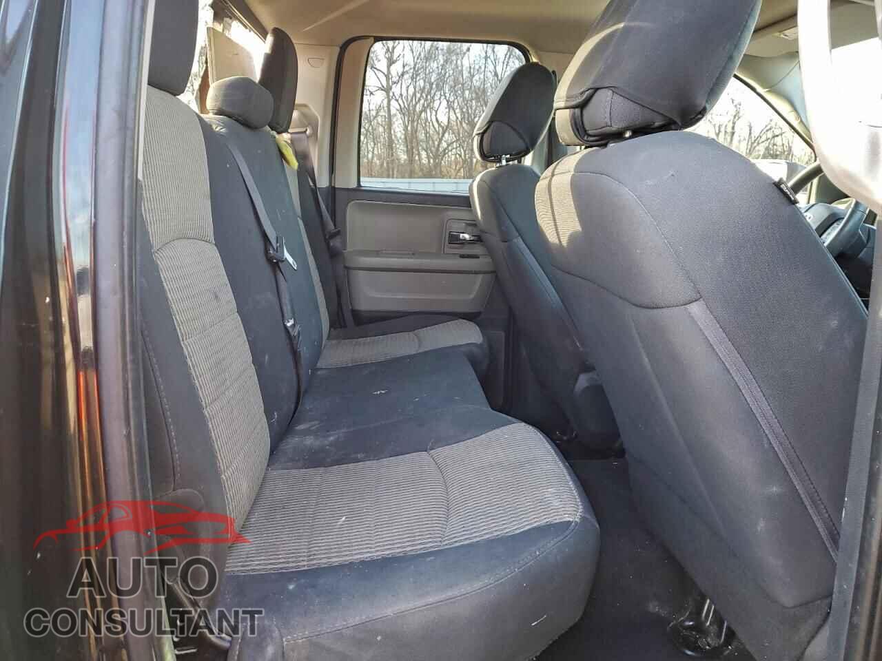 DODGE RAM 1500 2012 - 1C6RD7GP4CS233841