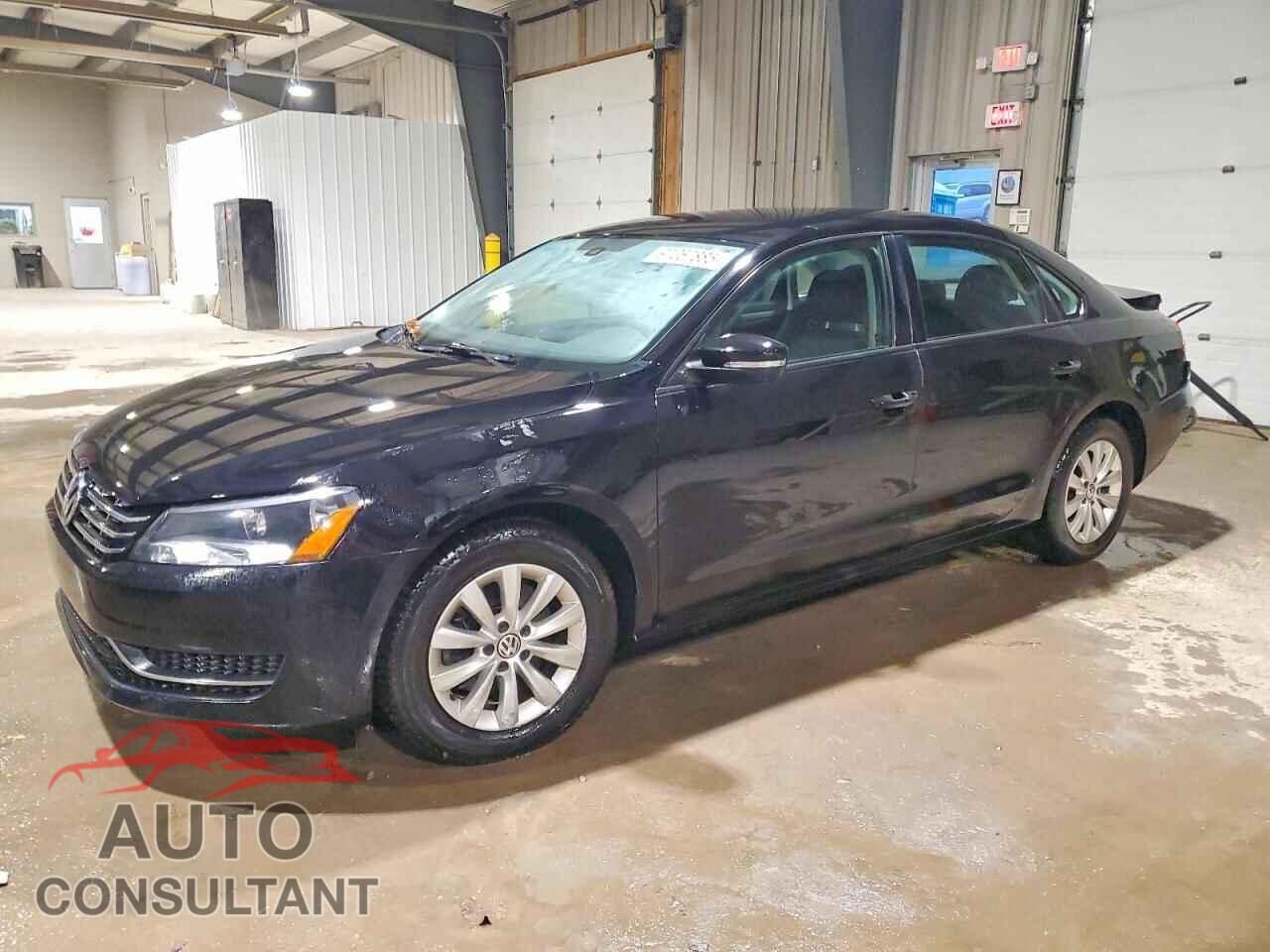 VOLKSWAGEN PASSAT 2015 - 1VWAT7A34FC002948