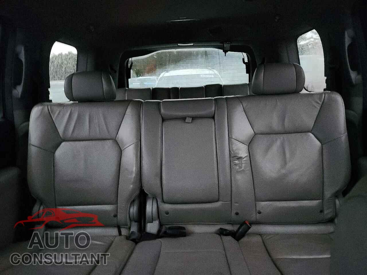 HONDA PILOT 2010 - 5FNYF4H53AB035482
