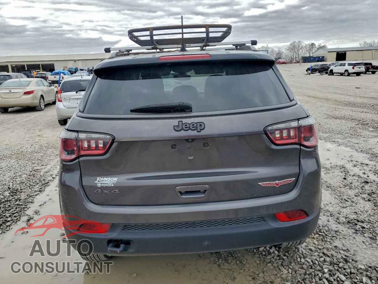 JEEP COMPASS 2017 - 3C4NJDDB5HT674813