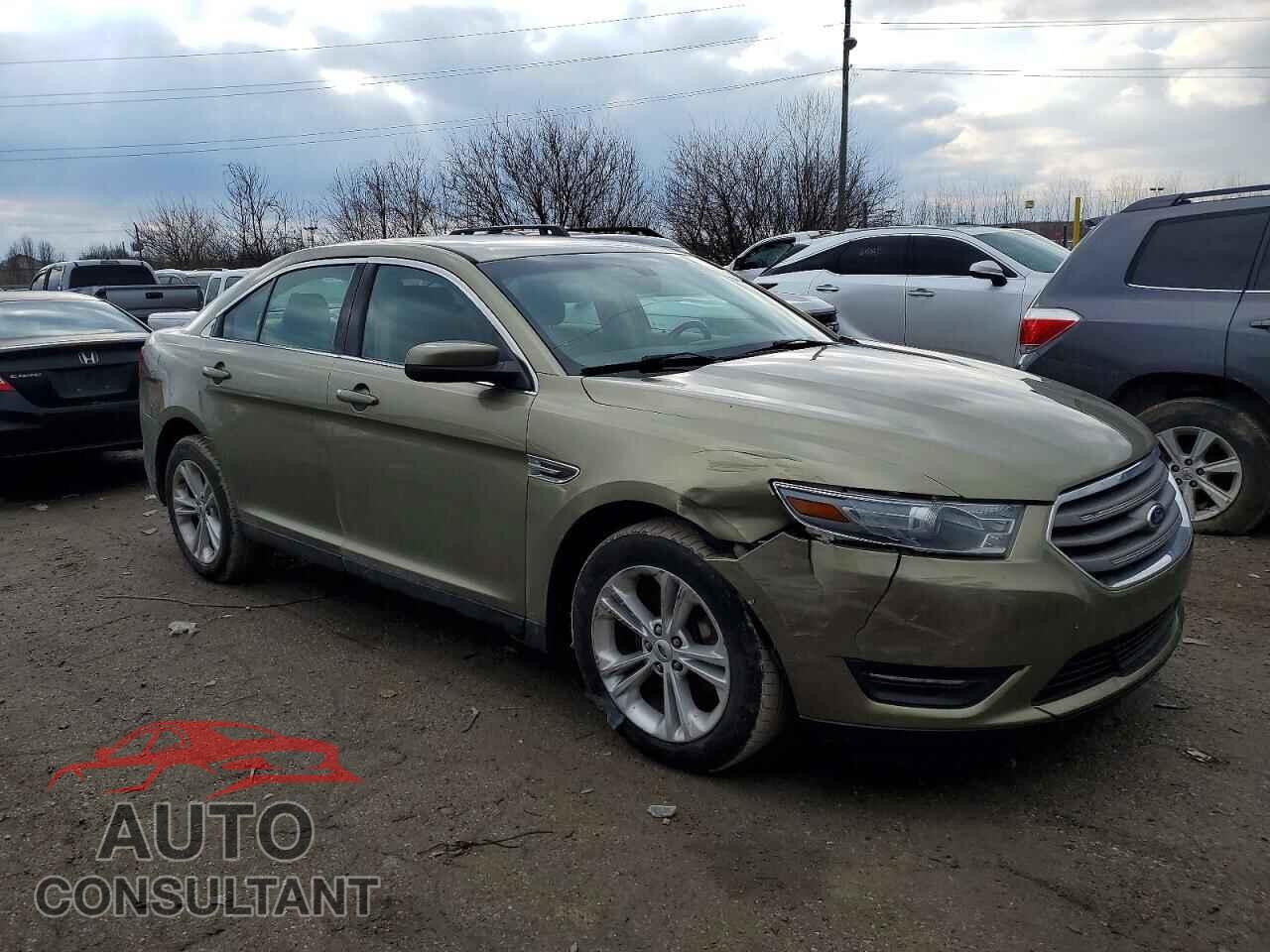FORD TAURUS 2013 - 1FAHP2E82DG232532