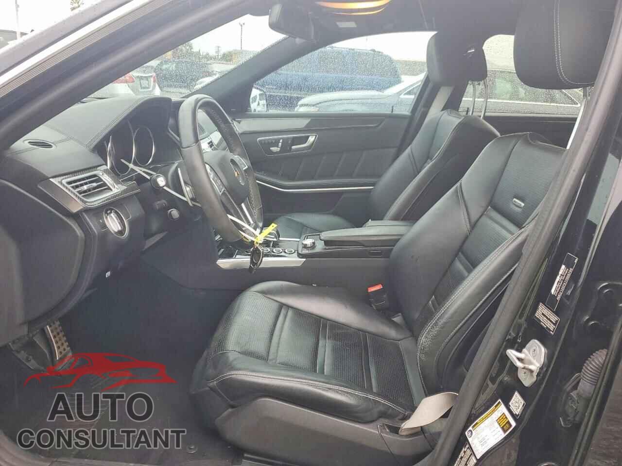 MERCEDES-BENZ E-CLASS 2015 - WDDHF7GB5FB086782