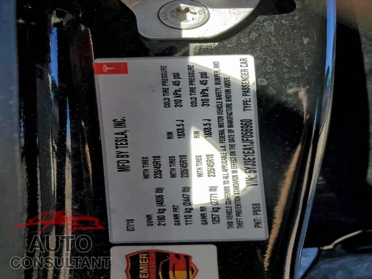 TESLA MODEL 3 2018 - 5YJ3E1EA1JF056960