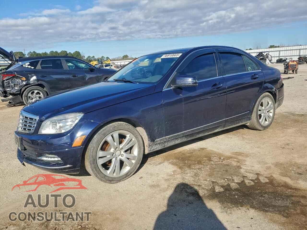 MERCEDES-BENZ C-CLASS 2011 - WDDGF8BB7BR152811