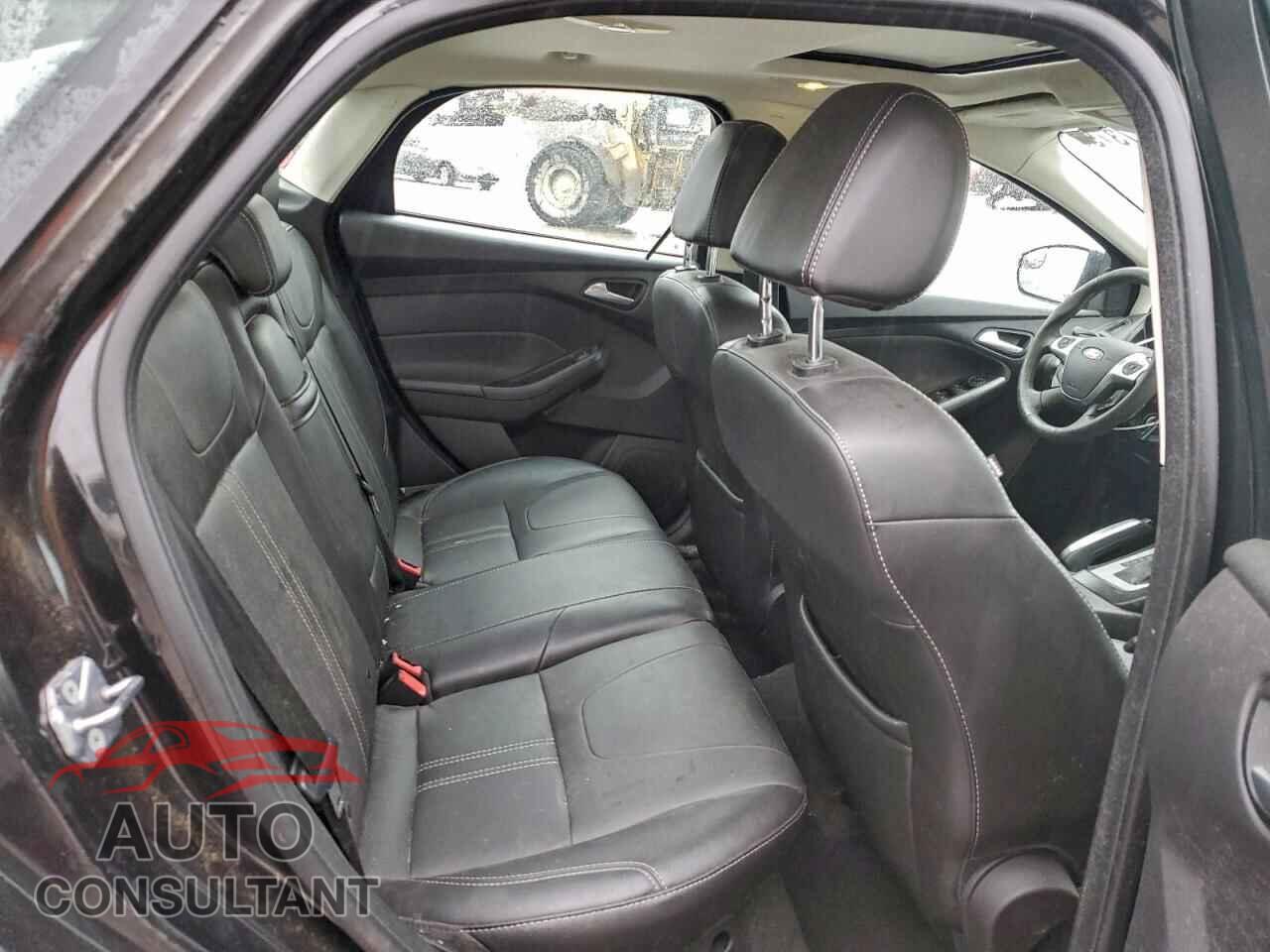 FORD FOCUS 2013 - 1FADP3F27DL130441