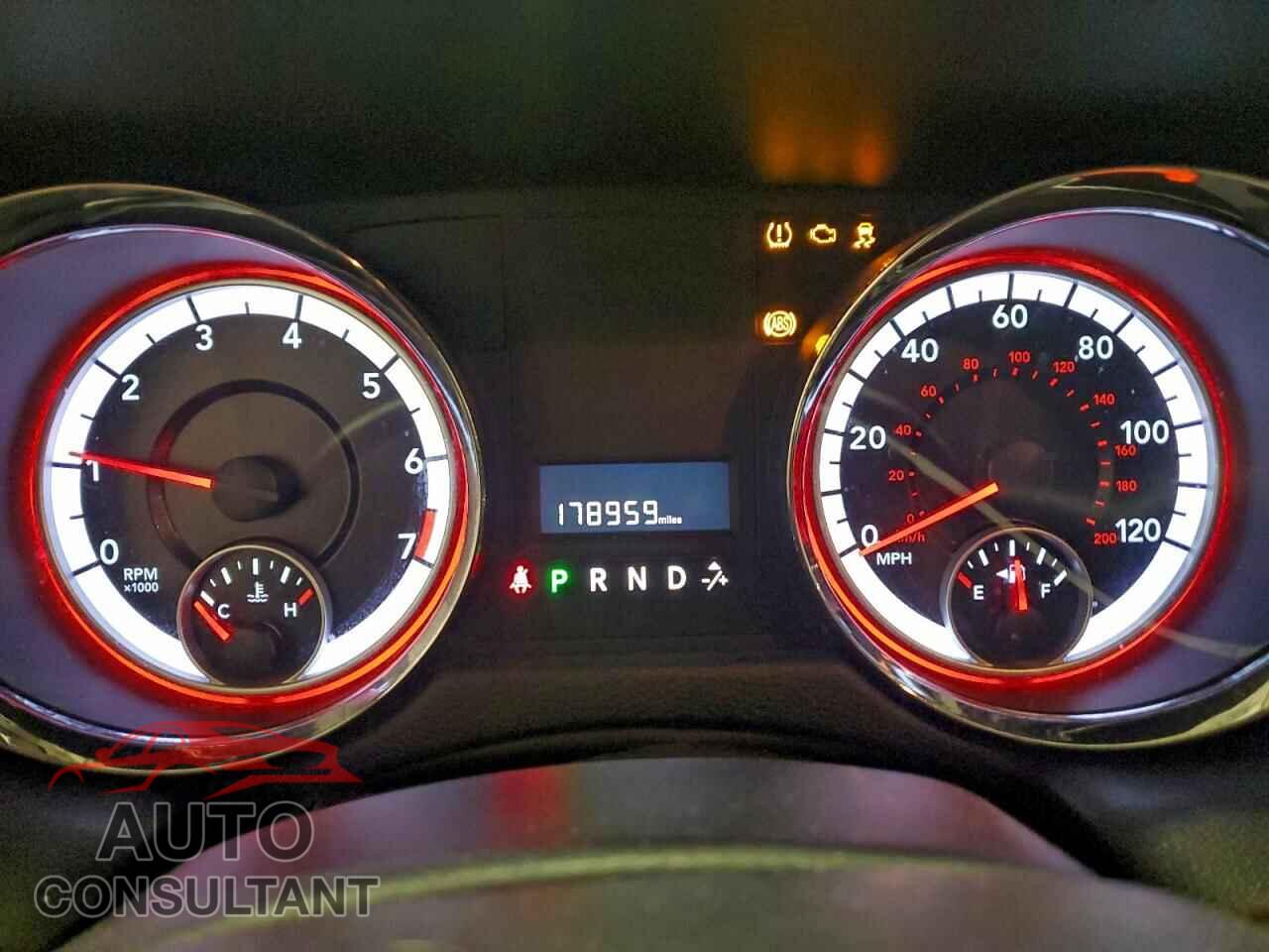 DODGE CARAVAN 2012 - 2C4RDGCG6CR236658