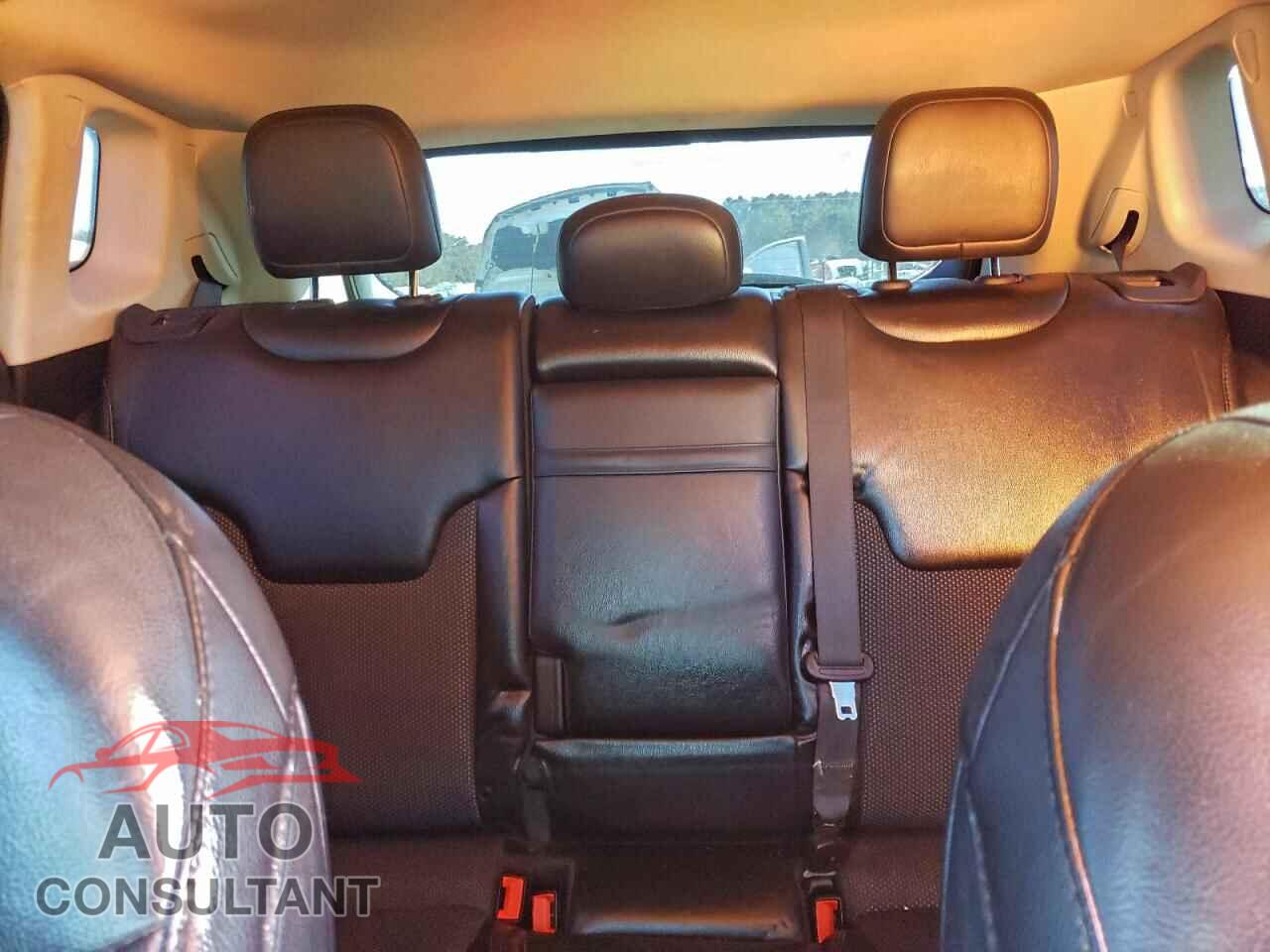 JEEP COMPASS 2019 - 3C4NJDDB4KT688399