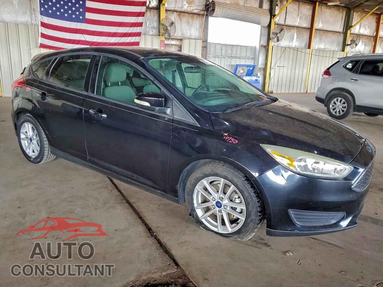 FORD FOCUS 2017 - 1FADP3K28HL211329