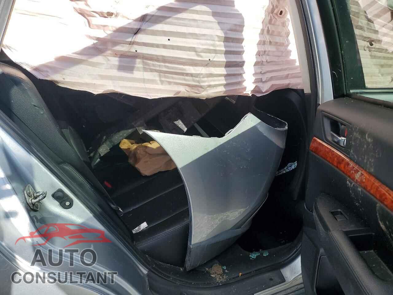 SUBARU OUTBACK 2012 - 4S4BRBLC4C3250419